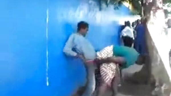 نغمة من سكس تركي مدبلج الدهون تحصل على أسلوب الكلب المطعون والقفز على الديك