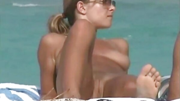 المثير المثير ليتل كابريس يتمتع باللعب بوسها الساحر سكس مدبلج مصري