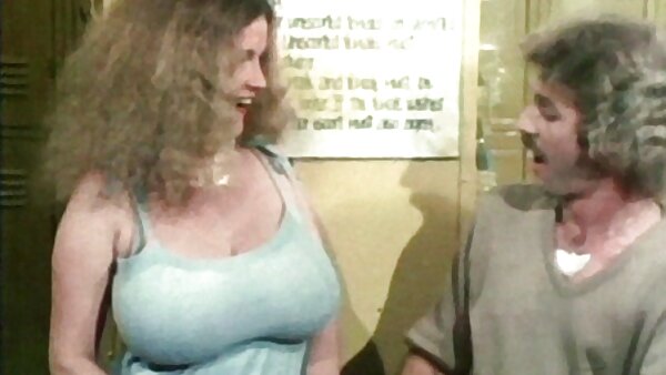 امرأة سمراء شقية افلام سكس مدبلجه تمتص ديك ويلعق الكرات لكاميرا بوف