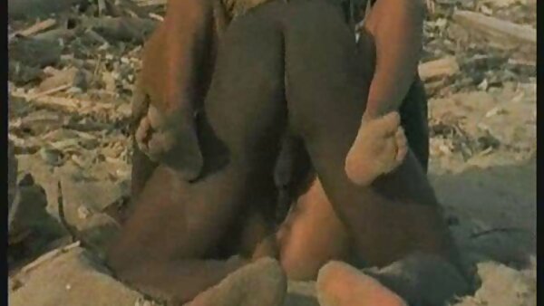 المتأنق الأسود بقصف ربة منزل سمراء سكس تركي مدبلج رشيق