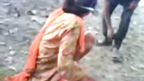 كتكوت آسيوي مذهل مع كتف موشوم يركب قطبًا افلام سكس مدبلجه صلبًا
