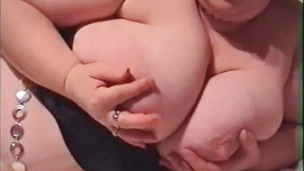 عارية بلوندي مع صديقتها مثير porno مدبلج فتاة الاستحمام